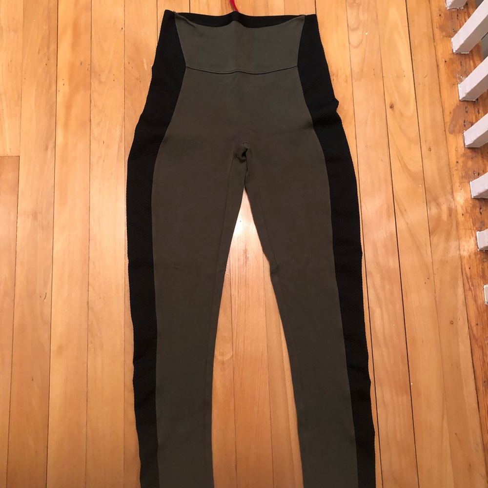 Spanx leggings S NWOT